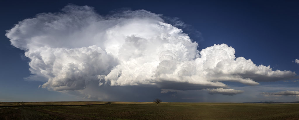 Supercell Thunderstorm on the Great Plains, Tornado Alley, USA